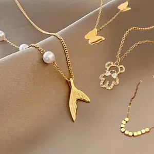 Großhandel Custom Butterfly Pearl Letter Initial Edelstahl Gold Zirkon Herz Stern Mond Halsketten Fine Fashion Schmuck Frauen