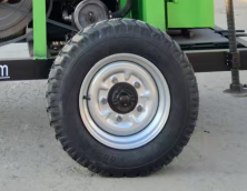 Perfuradora de Poço de Água Móvel Hidráulica a Diesel de Alta Eficiência 24V 160m de Profundidade 300mm de Diâmetro para Uso Agrícola pela Hongrun - Product Image 6