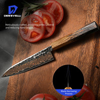Couteau de cuisine en acier multicouches tranchant de 5.5 pouces en acier damassé japonais avec manche en bois de chêne Couteau cadeau
