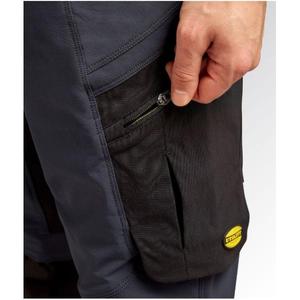 DIADORA UTILITY-702,180798-80001/XL Pantalón elástico de rendimiento de varios materiales con tratamiento repelente al agua Negro Humo - Product Image 2