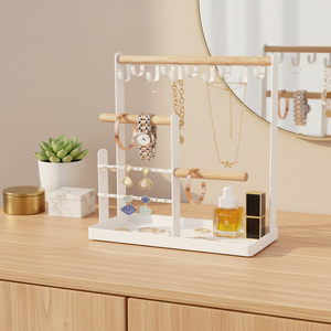 Espositore per Gioielli a 4 Livelli in Metallo Bianco, Porta Collane con 10 Ganci e Vassoio per Anelli per Negozi e Boutique - Product Image 1