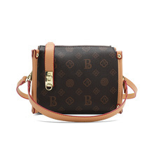 Sac à main en PU floral vintage haut de gamme pour femme, nouvelle collection 2026, avec doublure en polyester, deux sangles, couleurs contrastées, sac à bandoulière/porté croisé - Product Image 1