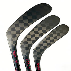 Palos de Hockey Personalizados Modelo <span class=keywords><strong>TWITCH</strong></span> Rojos en Stock, Nuevo Palo de Hockey Premium 100% Fibra de Carbono, 330g 360g 400g 420g - Product Image 6