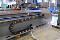 Routeur CNC 3 axes avec ATC linéaire, machine de sculpture sur bois à changement d'outil automatique pour la production de meubles