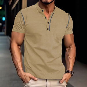 Débardeur à capuche personnalisé pour homme, impression numérique du logo, 230 GSM, polyester et coton, impression intégrale, t-shirt de sport pour la salle de gym - Product Image 3