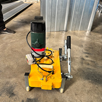 Machine de formage de tôles à joint debout motorisée de haute précision certifiée CE avec contrôle PLC pour toitures métalliques architecturales européennes