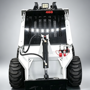 Mini-chargeuse compacte pour la construction commerciale et résidentielle, avec moteur avant et pompe intégrée. Chattez maintenant pour une réduction. - Product Image 6
