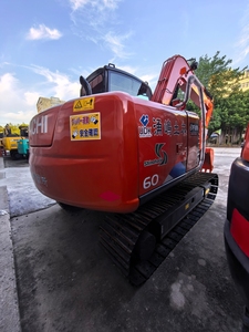 Mini-excavatrice sur chenilles Hitachi ZX60 2020 de 6 tonnes pour l'exploitation minière, godet de 1,1 m, puissance de 100 kW, bon état, haute efficacité - Product Image 2