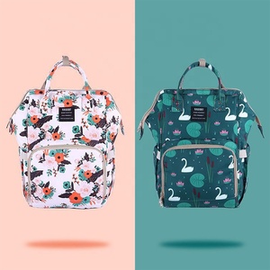 <span class=keywords><strong>2020</strong></span> yiwu zhiao personnalisé imprimé coloré voyage <span class=keywords><strong>momie</strong></span> maternité sac bébé couche-culotte sac à dos - Product Image 1