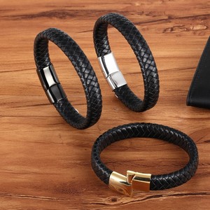 Pulsera de Cuero Genuino Dorada Personalizada para <span class=keywords><strong>Hombre</strong></span> con Cierre Magnético y Grabado de Logotipo, Regalo para el Día del Padre o Navidad, Brazaletes Modernos - Product Image 2