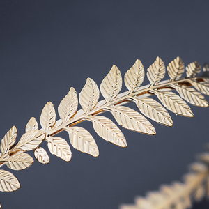 Couronne de feuilles d'or de bonne qualité pour mariée, diadèmes européens et américains en feuilles dorées, serre-tête rétro grec et romain en laurier - Product Image 4