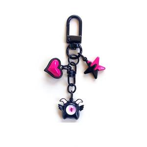 พวงกุญแจ Y2K-Inspired รูปหัวใจสีชมพูสุดเจ๋งและน่ารัก & จี้รูปดาวสำหรับรถยนต์โทรศัพท์กระเป๋า | ของขวัญวาเลนไทน์ที่สมบูรณ์แบบสำหรับเขาและเธอ - Product Image 3