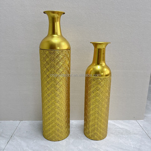 Ensemble de 3 vases de <span class=keywords><strong>sol</strong></span> en métal hauts et grands faits <span class=keywords><strong>à</strong></span> la main, de luxe, dorés, décoratifs, de style européen, pour la décoration de mariage - Product Image 6