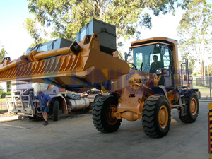 High Quality Excavator Loaders <b>Clamp</b> <b>Wheel</b> Loader 5ton Frond End Loaders with Strong Rock Bucket - Product Image 2