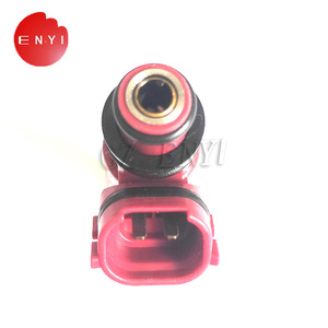 Inyector de Combustible 15710-52G00 para Vehículos Suzuki, Color Rojo, Pieza Automotriz de Alto Rendimiento - Product Image 2
