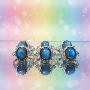 Anillo de Joyería con Piedras Preciosas de Granate y Aguamarina Grabadas, Cristal de Diamante Herkimer Natural Kindfull al por Mayor con Piedras Sanadoras Ovaladas - Product Image 2