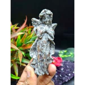 Yooperlite Winged Angel Carving, ange sculpté à la main avec les mains pliées en prière, énergie positive, décoration pour la maison et le bureau, 110 - Product Image 1