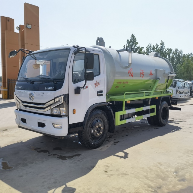 120 Horsepower Sewage Suction Truck Provides Environmental Sanitation and Sewage Treatment Vehicles for Export.