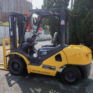 Montacargas Komatsu FD30 Usado en Venta, en Buenas Condiciones, de Segunda Mano de Japón, Montacargas Eléctrico Komatsu FD30 en Stock - Product Image 2