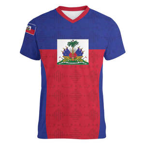 Maillot de football Haïti 2026WC – Nouveau <span class=keywords><strong>T</strong></span>-<span class=keywords><strong>shirt</strong></span> essentiel à <span class=keywords><strong>col</strong></span> en <span class=keywords><strong>V</strong></span> pour <span class=keywords><strong>homme</strong></span> de la Fédération Haïtienne de Football (HAÏTISEATA) à manches courtes - Product Image 2