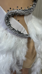 Abito da Sera Luminoso di Alta Qualità su Misura da Donna con Coda di <span class=keywords><strong>Piume</strong></span> Bianche e Cristalli Scintillanti, Abito da Sposa - Product Image 5