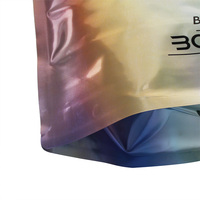 Sac d'emballage de liquide imprimé sur mesure Feuille d'aluminium laminée Détergent réutilisable pour huile moteur Pochette debout transportant des liquides