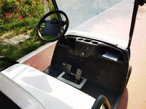 Carrito de golf eléctrico barato y duradero de 4 plazas personalizado con certificación CE - Product Image 5