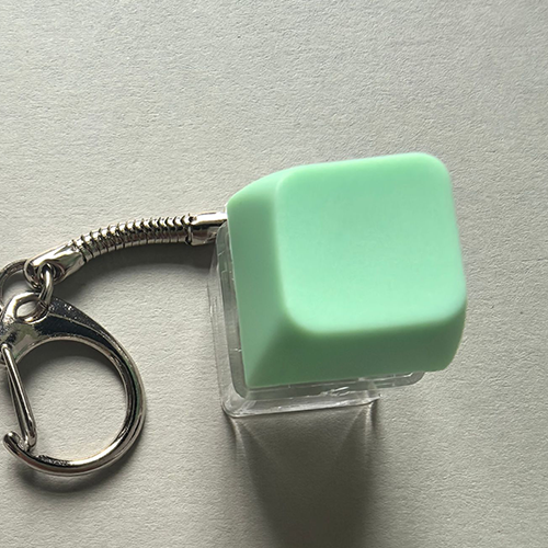 1-key Solid Color Plastic Keycap Fidget Toy Mini Tactile Clicker Keychain Anxiety Relief Decompression Bag Pendant