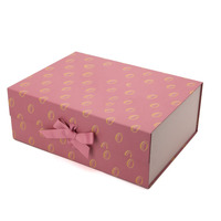 Scatola d'imballaggio nera del regalo dell'abbigliamento dell'abbigliamento dell'indumento della carta del cartone di lusso su ordinazione