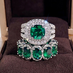 Set di Anelli di Lusso Geometrici Quadrati e Ovali con Zirconi per Donne, Gioielli Eleganti e alla Moda - Product Image 1