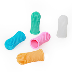 Brosse à dents pour animaux de compagnie en silicone souple, protège-doigts pour chats et chiens, soin des gencives, nettoyage des dents, 6 couleurs, facile à utiliser - Product Image 2