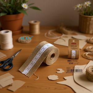 Nastro di lino Ilan 6 cm x 2 m con bordo in pizzo per artigianato e decorazioni - Product Image 1