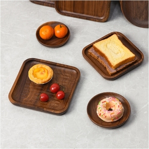 持続可能なウッドプレート円形パターンキッチンアクセサリー彫刻レストラン食器ホテルパーティー最低注文20