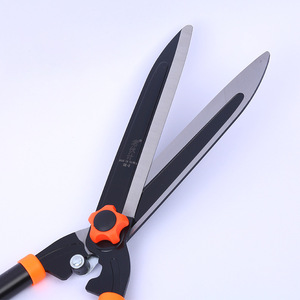 Cisailles à rainurer télescopiques Old Friend en acier inoxydable, cisailles à gazon manuelles réglables, poignée en plastique noir, modèle LHJ1236 - Product Image 1