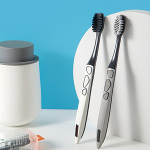Brosse à dents manuelle à poils souples gris sidéral et blanc minimaliste avec support mural pour usage quotidien - Product Image 4