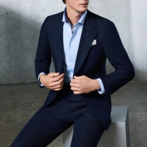 <span class=keywords><strong>Traje</strong></span> de <span class=keywords><strong>Hombre</strong></span> <span class=keywords><strong>Azul</strong></span> <span class=keywords><strong>Marino</strong></span>, Mezcla de Lana y Poliéster, Económico, Personalizado con Rayas de Tiza, Servicio OEM, Hecho a Medida - Product Image 2