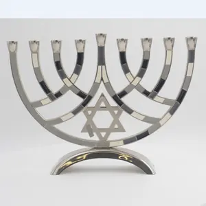 ที่ขายดีที่สุดชาวยิวMenorahเชิงเทียนศาสนาCandelabra Hanukkah Menorahเชิงเทียน9สาขา