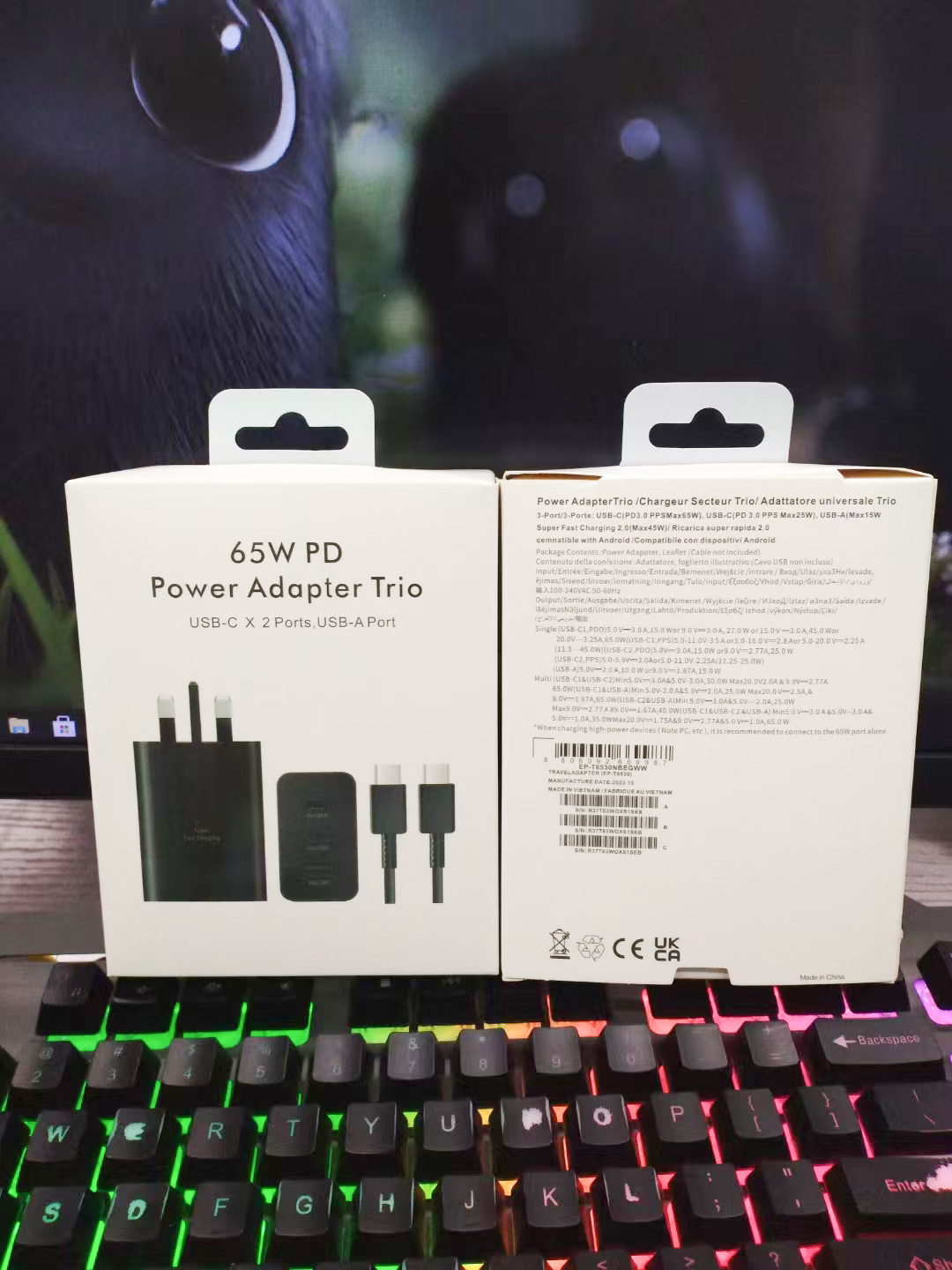 Chargeur + câble blanc/noir-qualité originale + boîte