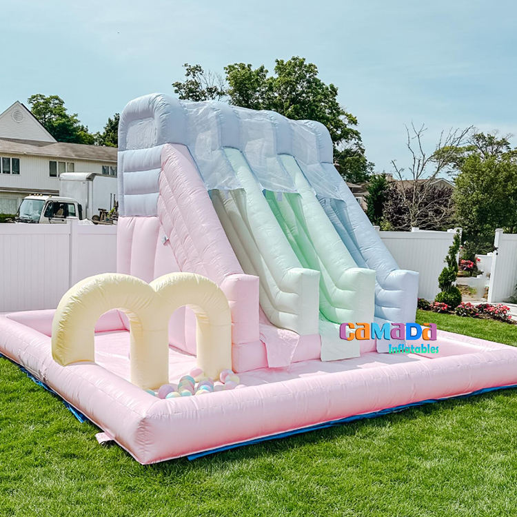 สีชมพูสีรุ้งที่มีสีสัน