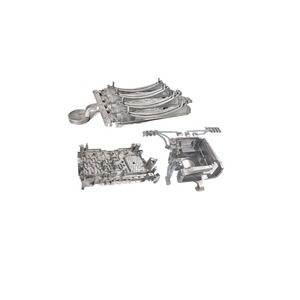 Supports en alliage d'aluminium moulés sous pression, pièces en alliage de zinc, quincaillerie automobile, moule multi-cavités YZM-01 pour la fabrication - Product Image 1