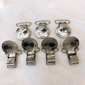 Clips de bretelles en acier inoxydable argenté, forme ronde, pour football, clips de sucette en métal pour bébés, sans nickel - Product Image 6