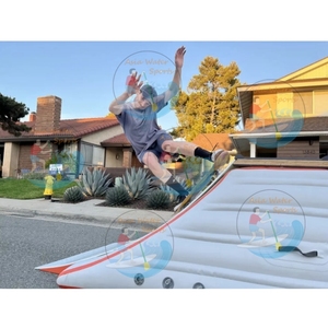 Rampe de skate gonflable certifiée CE |   Halfpipe pliable portable avec pompe à air - Product Image 4