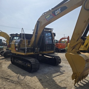 Offre Spéciale : Excavatrice sur chenilles Caterpillar CAT 312D2 de 12 tonnes d'occasion avec nouvelle benne et bras hydraulique robuste - Product Image 6