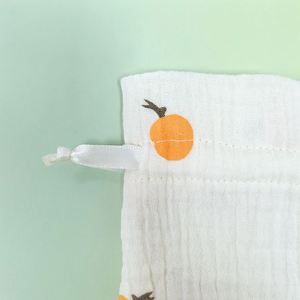 Sacs à cordon en coton biologique recyclable et imprimé sérigraphié, très demandés, pour emballage cadeau - Product Image 5