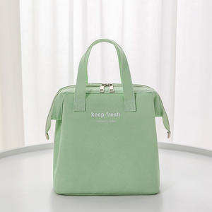 Bolsa Bento de tela Oxford de gran capacidad a la moda con conservación térmica gruesa y trabajo de bordado enfriadores de Picnics de verano - Product Image 1