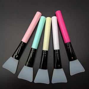 Applicateur de Pinceau de Maquillage Outils de Beauté, Pinceau Applicateur de Masque Facial en Silicone Souple, Prix Usine pour Masques à l'Argile, au Charbon et Mixtes - Product Image 5