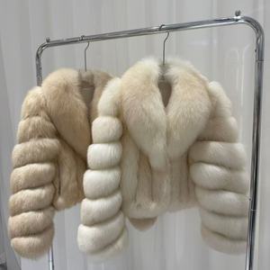 Grazioso Cappotto Corto con Colletto di Mirtillo, Colore <span class=keywords><strong>Beige</strong></span> Chiaro, Cappotto in Pelliccia di Volpe Personalizzato per Donne - Product Image 1