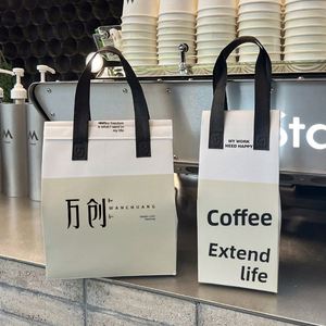 Sac isotherme jetable non-tissé pour café, thé au lait, champagne, jus, à emporter, avec porte-gobelet simple/double, personnalisable - Product Image 4