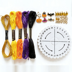 <span class=keywords><strong>Kit</strong></span> de Matériel de Tissage pour <span class=keywords><strong>Bracelet</strong></span> <span class=keywords><strong>Macramé</strong></span> DIY Tendance et Coloré, Breloques Thème Halloween, Fabrication de Bracelets Faits Main Unisexe pour Tous les Jours - Product Image 3