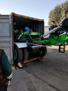 Camion malaxeur à béton autochargeur 1m3 2m3 3m3 4m3 pour l'exportation - Product Image 5